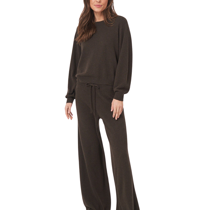 Lightweight Cropped Sweater With Round Neck