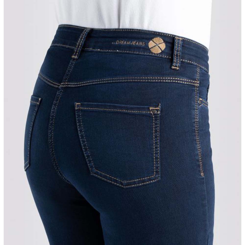 Dream Straight Leg 32" Jean