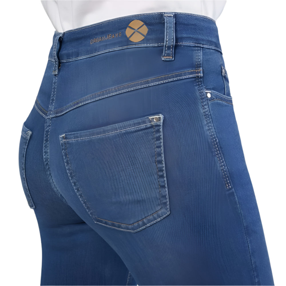 Dream Straight Leg 32" Jean