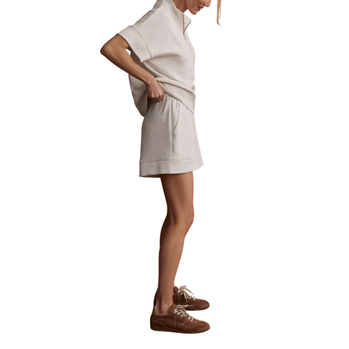 Atrium High Rise Short
