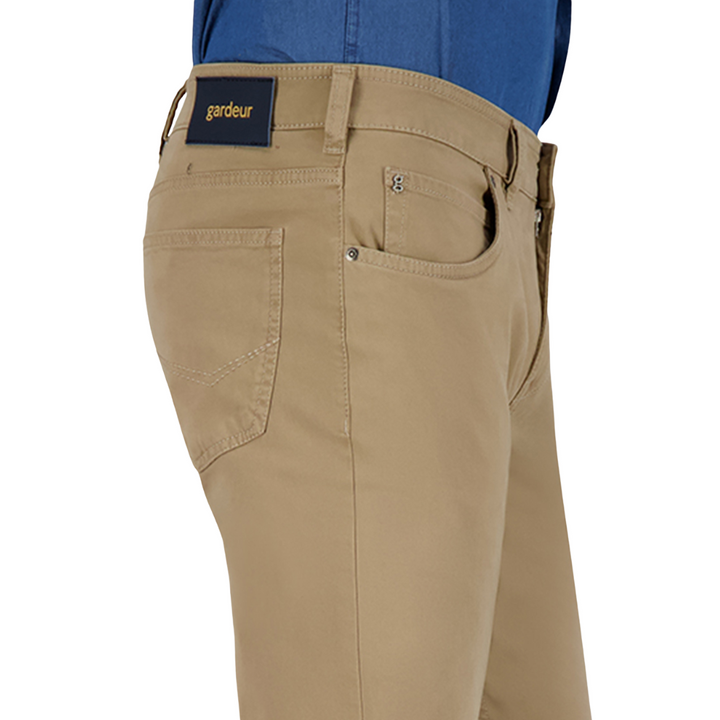 Bill 5-Pocket